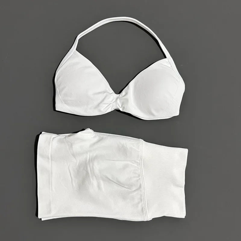 Women's 2-Piece Sports Bra and Shorts Activewear Set